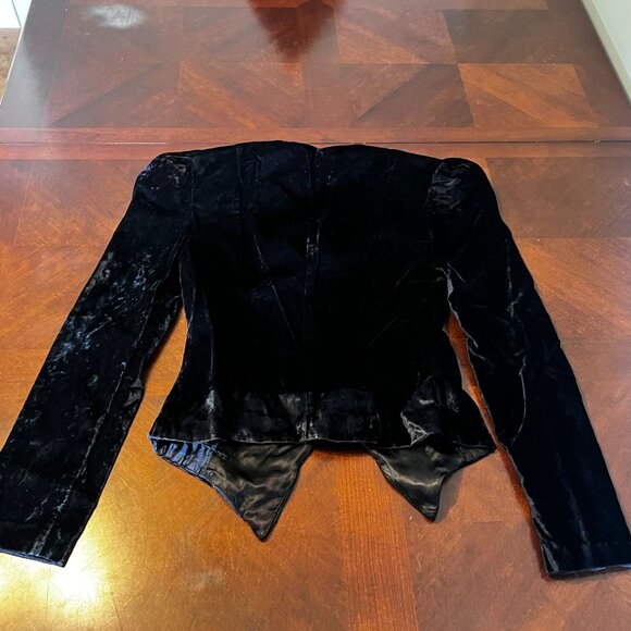 Vintage Barrie Stephens Black Velvet Womens Jacket W/Gold Embroidery Size 8 - Picture 2 of 10